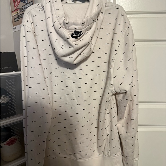 Nike Off-White Hoodie with Black Accents - Picture 2 of 3